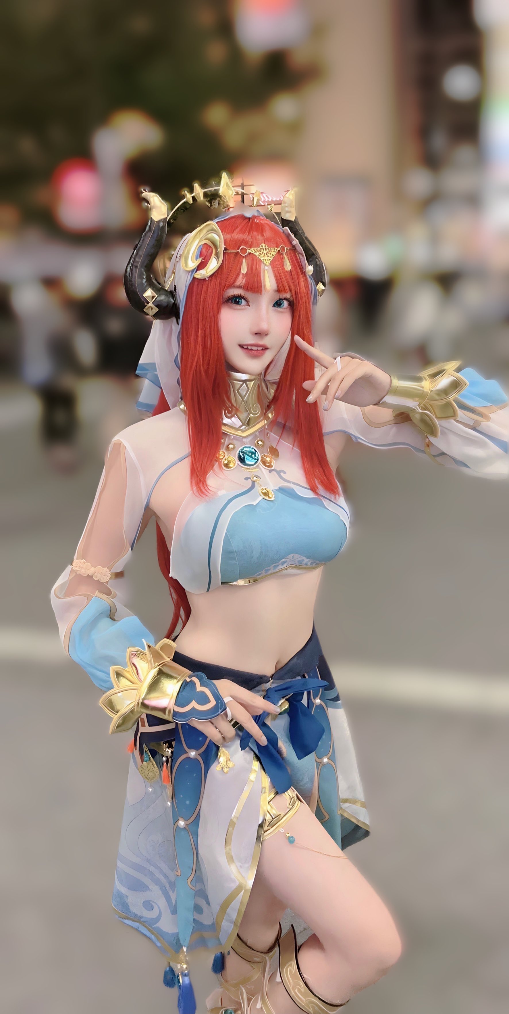 妮露