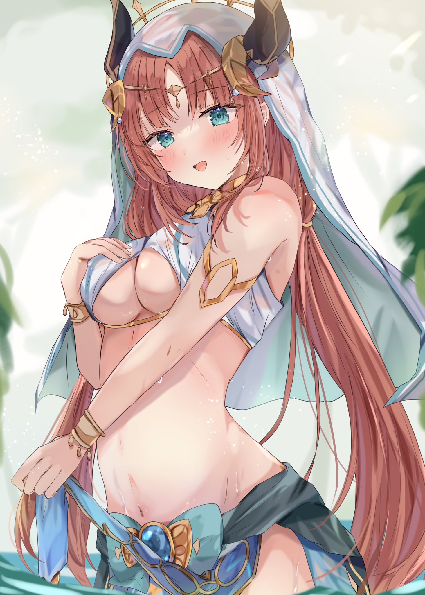 妮露